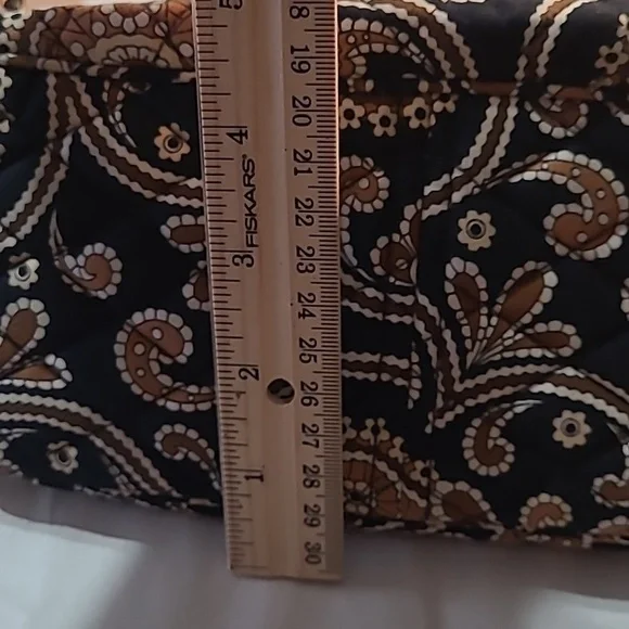 Women's Vera Bradley Pocketbook - Picture 3 of 9